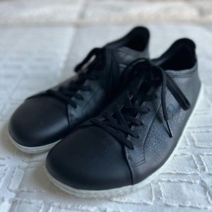 Vivobarefoot GEO COURT III